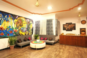 Nomadic Hostel